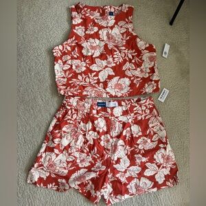 Old Navy Two Piece Floral Set